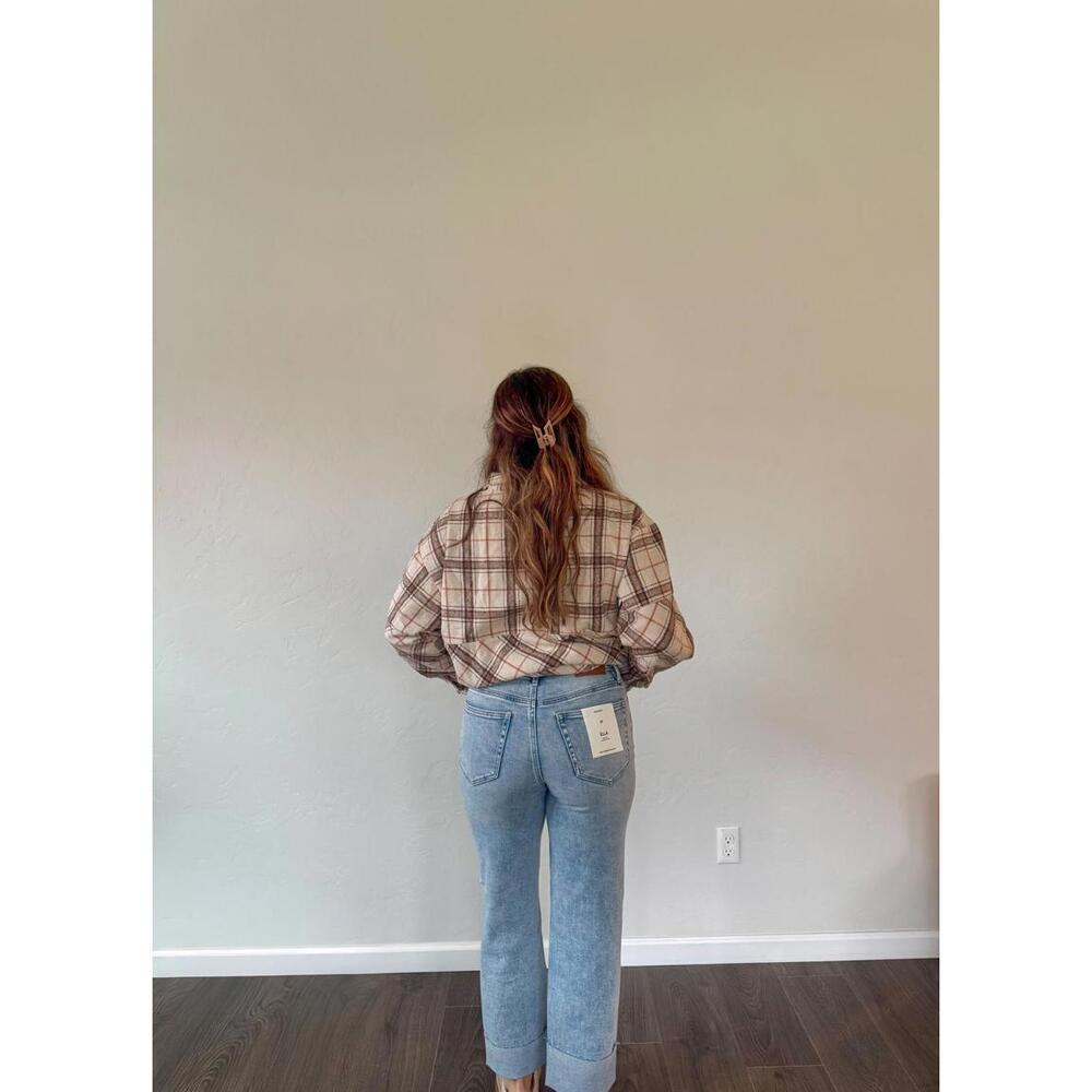 Straight Leg Hidden Jeans